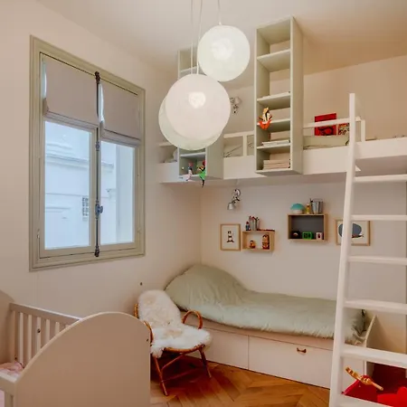 Wagram Design Apartment